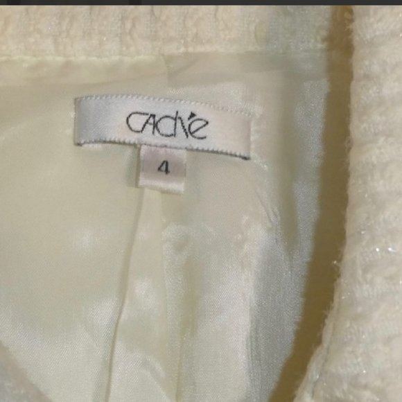 Cache Cream Suit w Flared Skirt & Crystal buttons - Picture 11 of 11